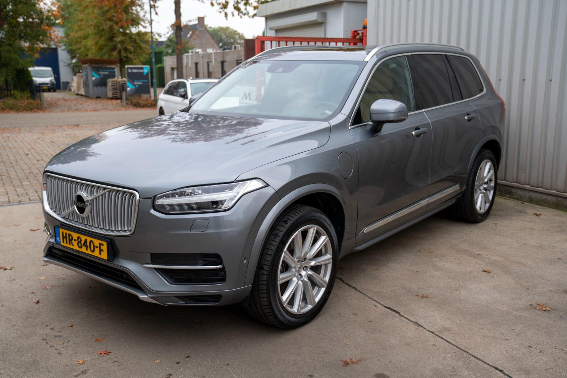 Volvo XC90 2.0 T8 Twin Engine AWD Inscription 48410634-2.jpg | T & L Auto's