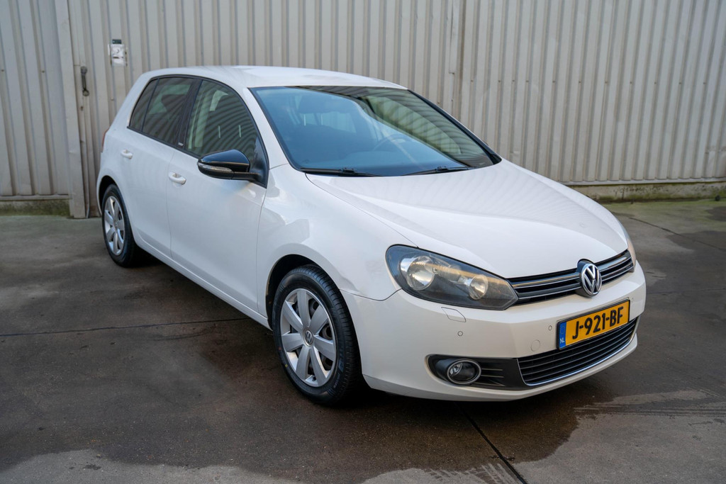 Volkswagen Golf 1.2 TSI Trendline 50690817-2.jpg | T & L Auto's