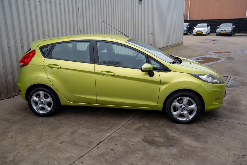 Ford Fiesta 1.25 Limited 51158871-2.jpg | T & L Auto's