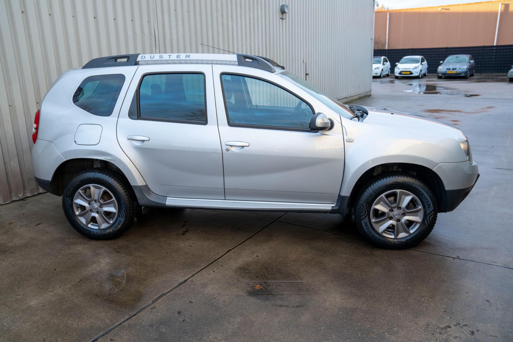 Dacia Duster 1.2 TCe 4x2 Lauréate 51160509-2.jpg | T & L Auto's