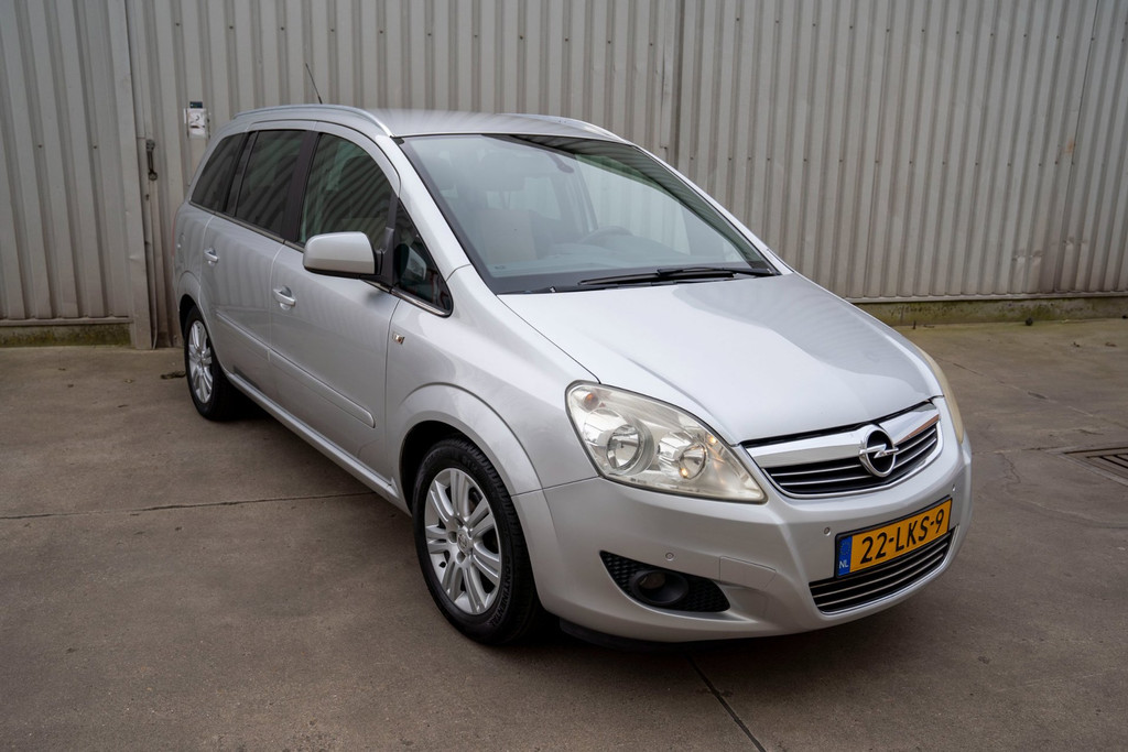 Opel Zafira 1.8 Cosmo 52768400-1.jpg | T & L Auto's
