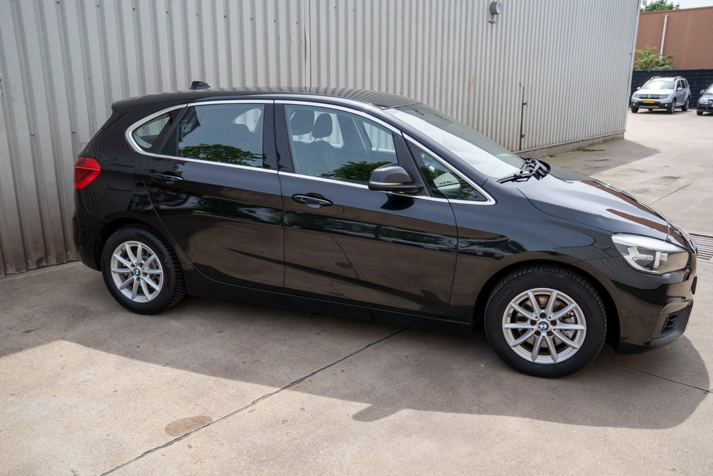 BMW 2 Serie Active Tourer 218i Executive 53954385-2.jpg | T & L Auto's