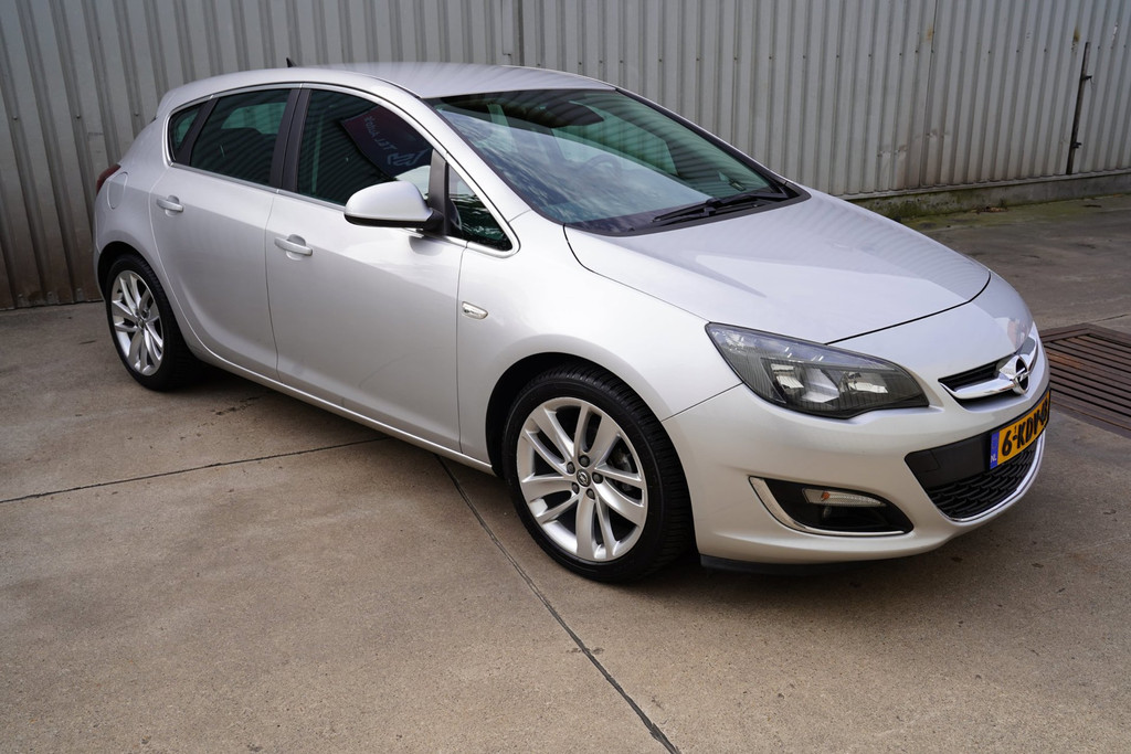 Opel Astra 1.4 Turbo Sport 54936369-2.jpg | T & L Auto's