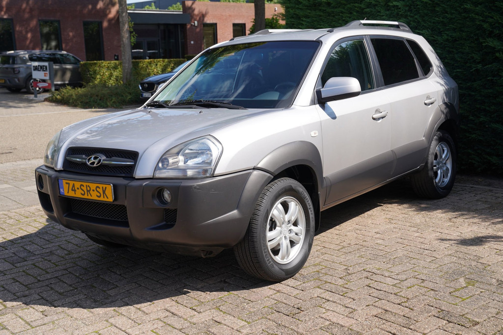 Hyundai Tucson 2.0i Dynamic World Cup edition 56513168-2.jpg | T & L Auto's